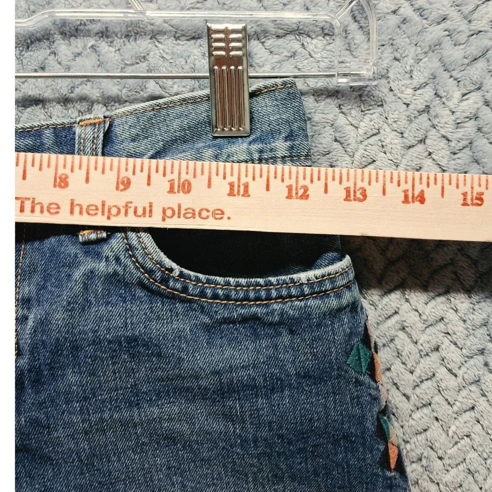 Old Navy Girls Blue Denim Embroidered Geometric Shorts Size 14 Frayed Hem